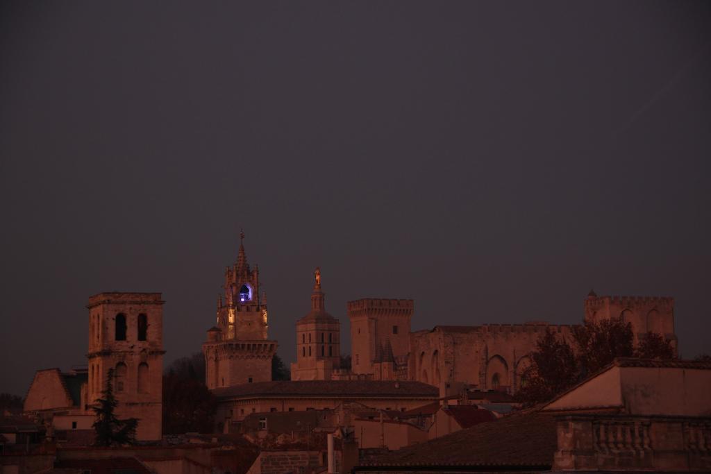 Ferienwohnung A La Terrasse D'Avignon Zimmer foto