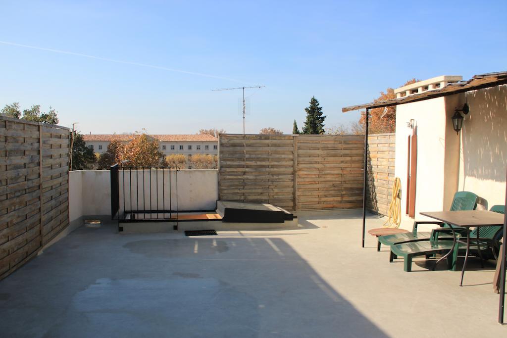 Ferienwohnung A La Terrasse D'Avignon Zimmer foto